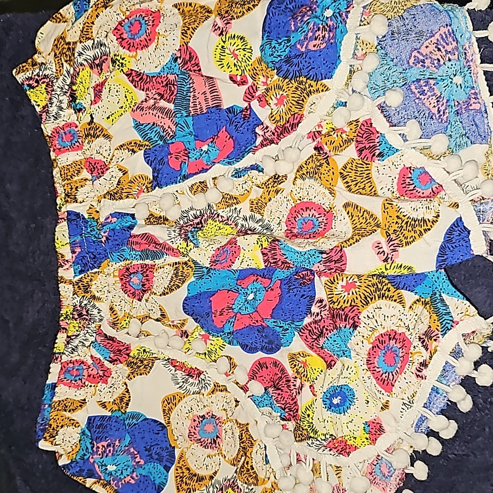 Womens shorts- size xs/s